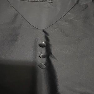 Crop top bathing suit. Short sleeve Black  2x. Top only